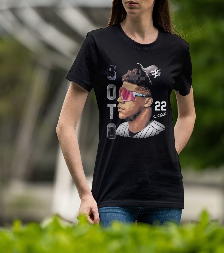 Soto 22 New York Yankees Juan Signature T-Shirt
