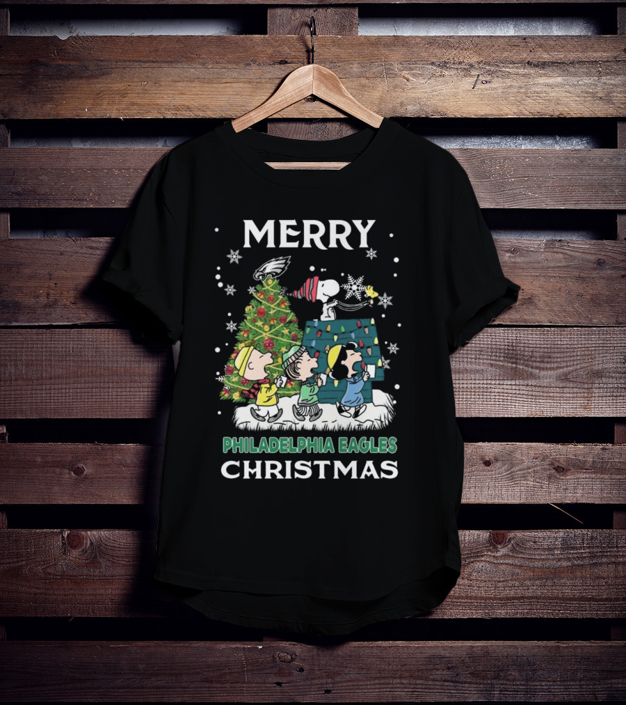 Merry Philadelphia Eagles Christmas Snoopy And Friends T-Shirt