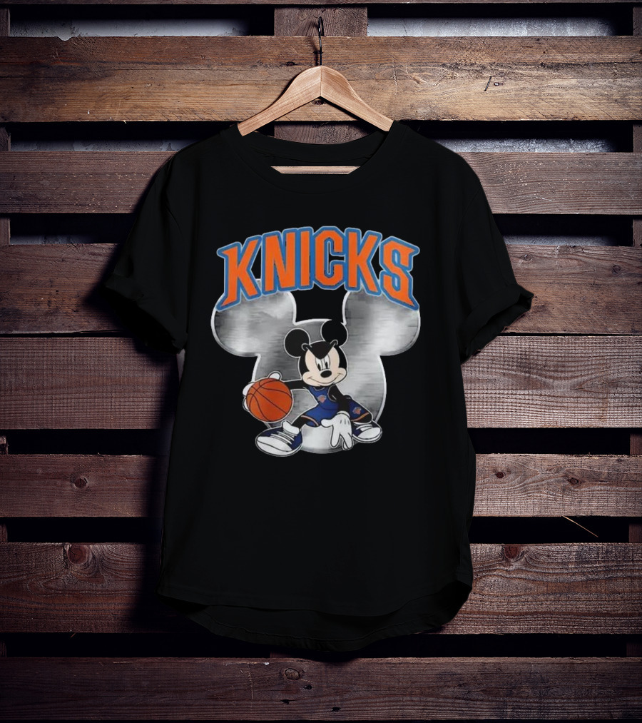 Knicks Mickey Mouse Basketball Christmas T-Shirt