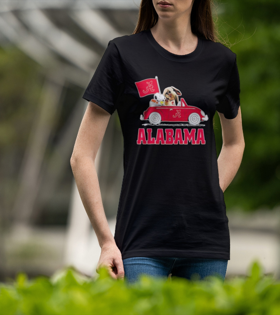 Snoopy And Big Al Driving Red Car With Alabama Flag Crimson Tide T-Shirt