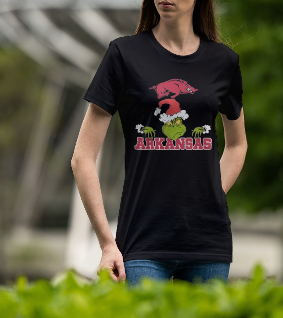 Arkansas Razorbacks Grinch Christmas NCAA Football T-Shirt