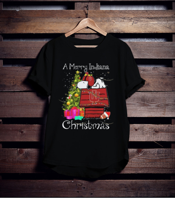 A Merry Indiana Hoosiers Christmas With Snoopy And Woodstock T-Shirt