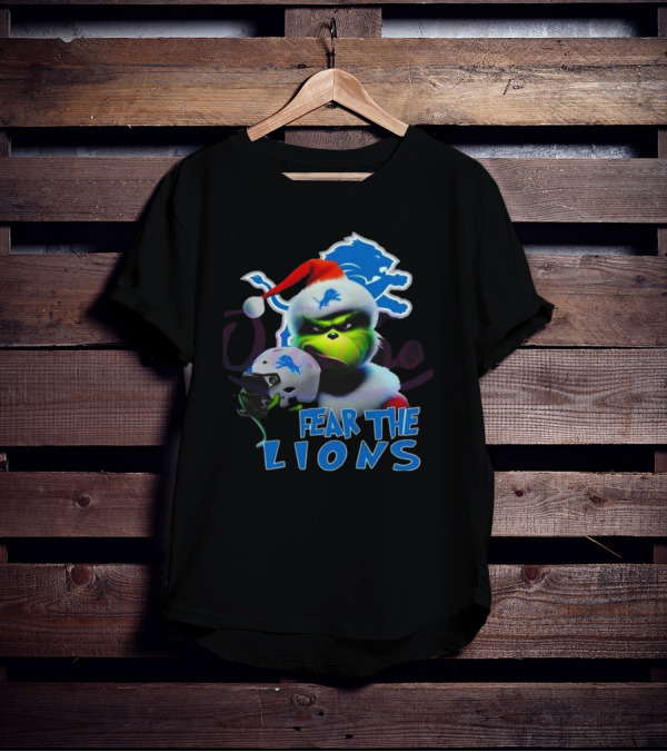 Santa Grinch Fear The Lions Detroit Lions T-Shirt