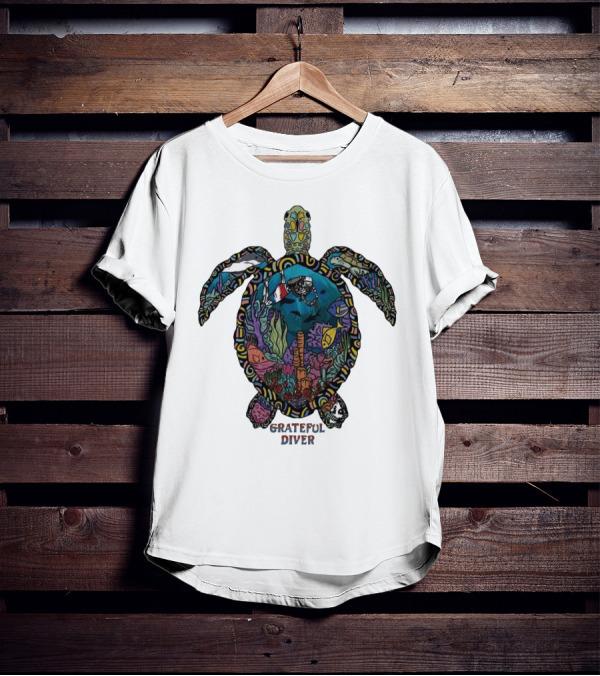Grateful Diver Psychedelic Turtle Underwater Exploration UV T-Shirt