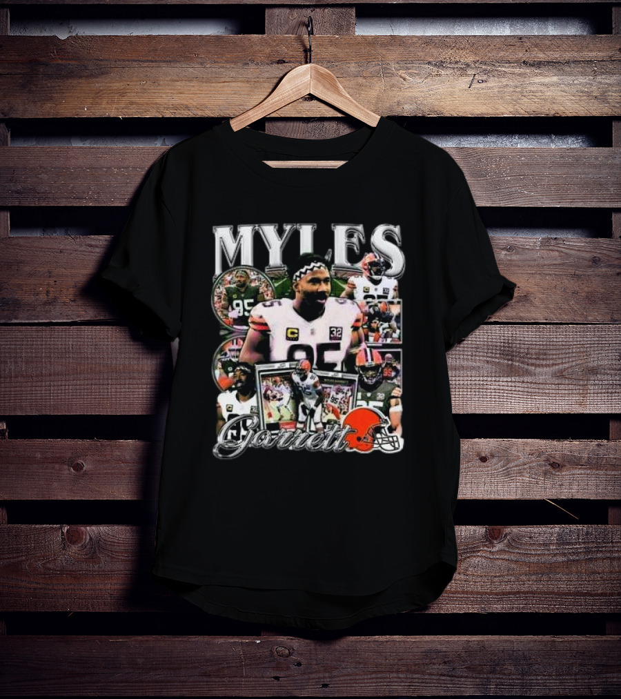 Myles Garrett 95 Cleveland Browns Vintage Collage T-Shirt