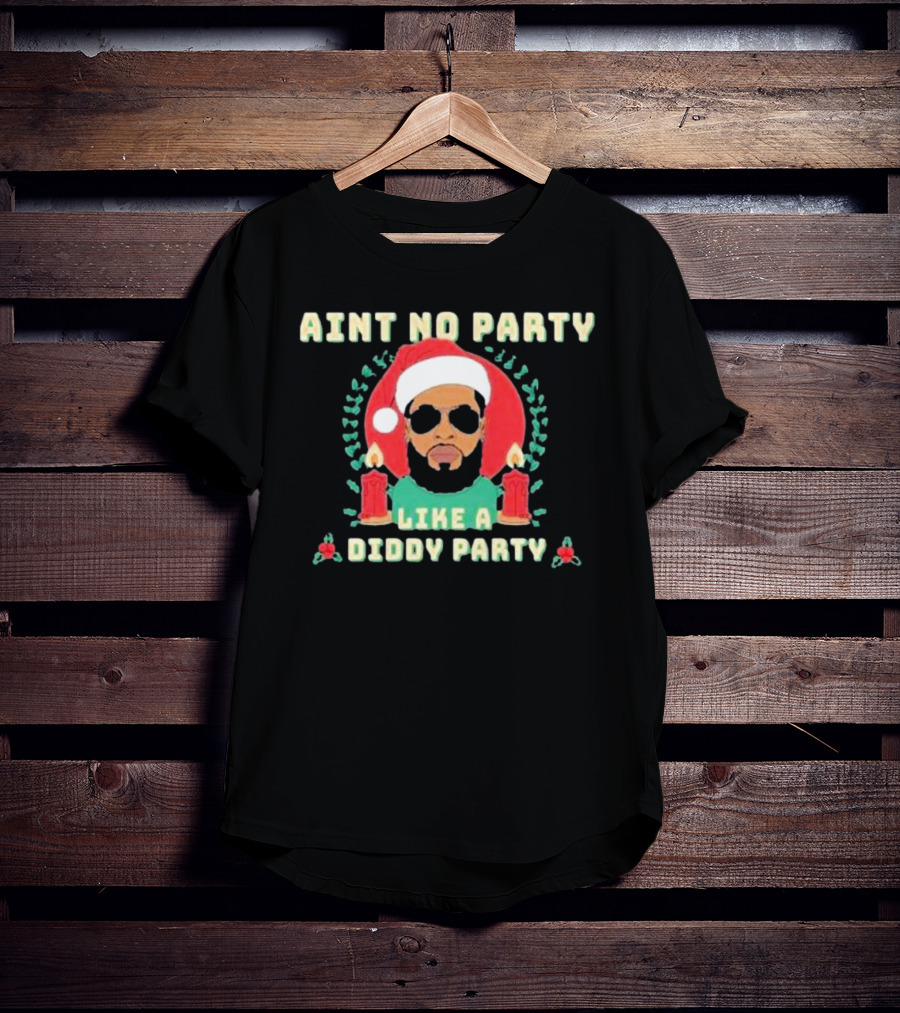 Aint No Party Like A Diddy Party Christmas Santa Icon Candles T-Shirt