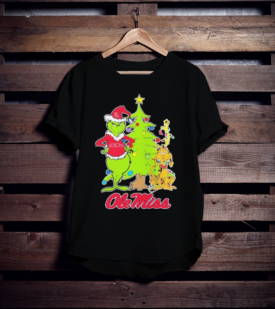 Ole Miss Rebels Grinch And Max Dog Christmas Tree T-Shirt