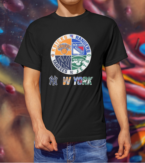 Knicks Rangers Yankees Jets New York Sports Circle T-Shirt