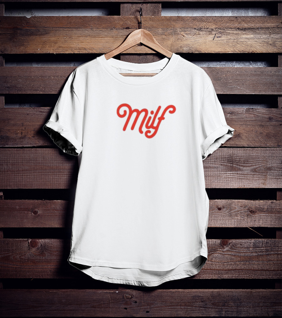 Elizabeth Bay Milf Retro Script Style T-Shirt
