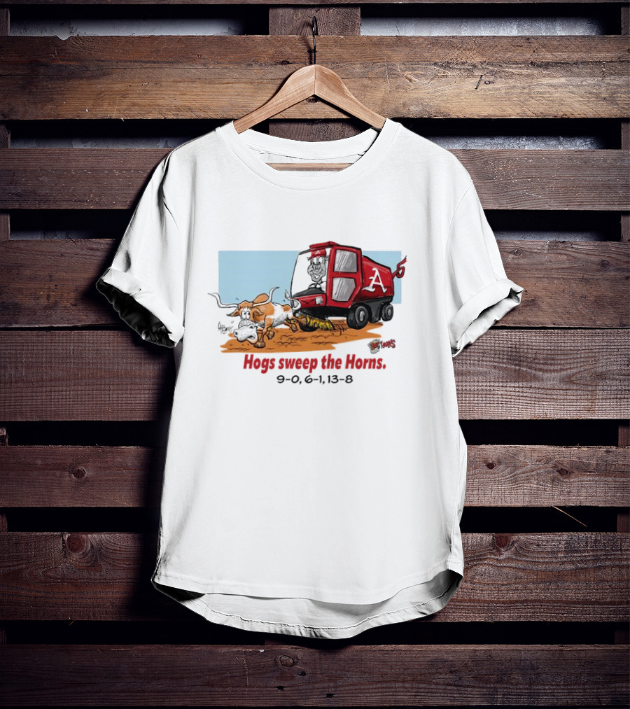 Hogs Sweep The Horns Texas Longhorns Vs. Arkansas Razorbacks T-Shirt