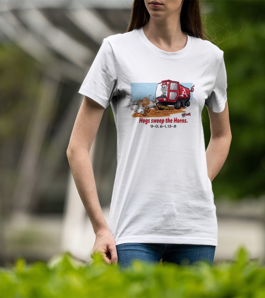 Hogs Sweep The Horns Texas Longhorns Vs. Arkansas Razorbacks T-Shirt