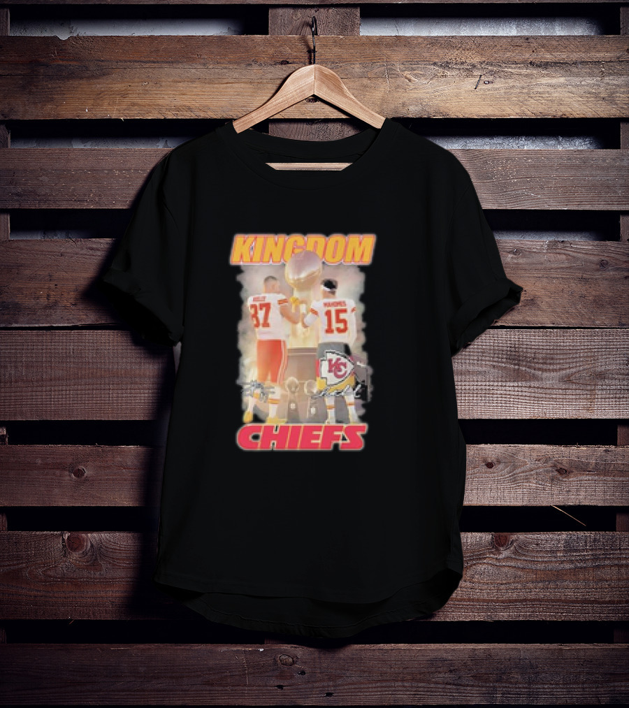Chiefs Kingdom Travis Kelce Patrick Mahomes Trophy Celebration T-Shirt