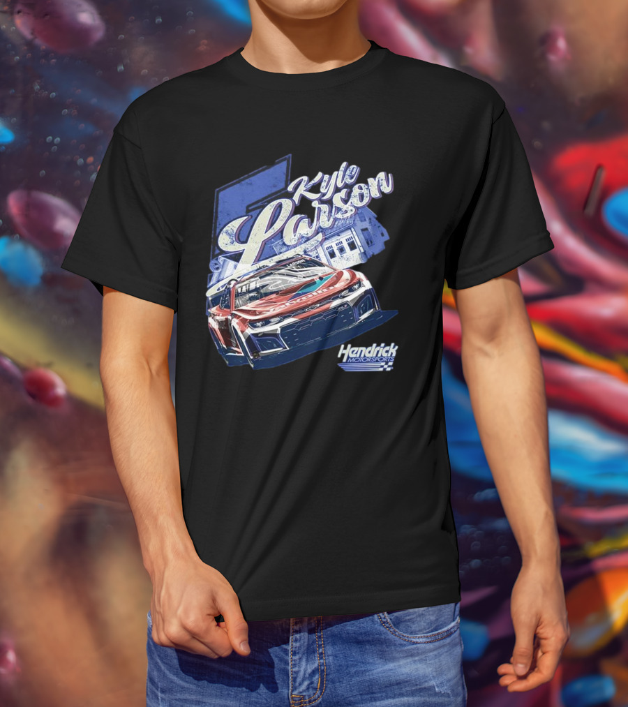 Kyle Larson Hendrick Motorsports Valvoline Racing Car T-Shirt