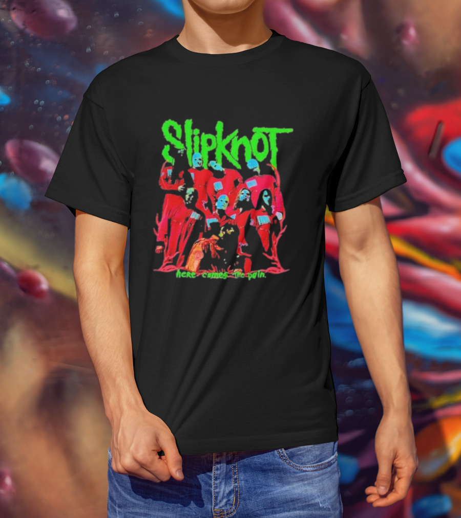 Slipknot Here Comes The Pain Text With Red Figures And Green Logo T-Shirt