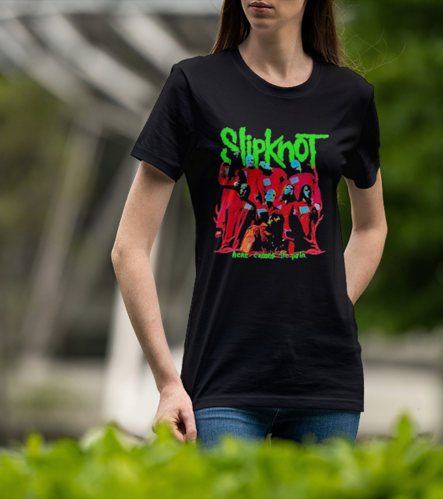 Slipknot Here Comes The Pain Text With Red Figures And Green Logo T-Shirt