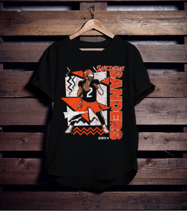 Shedeur Sanders 90s Style Retro Football Illustration T-Shirt