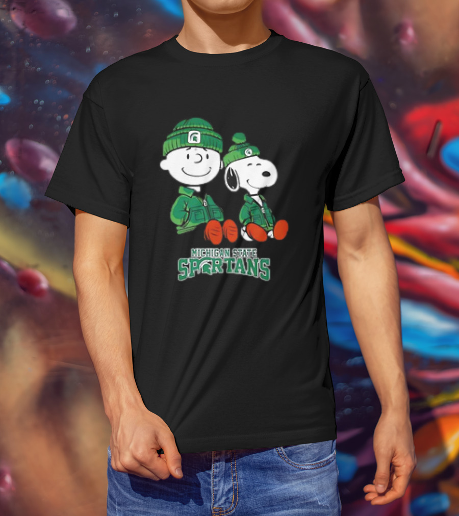 Snoopy And Charlie Brown Michigan State Spartans Green Apparel T-Shirt