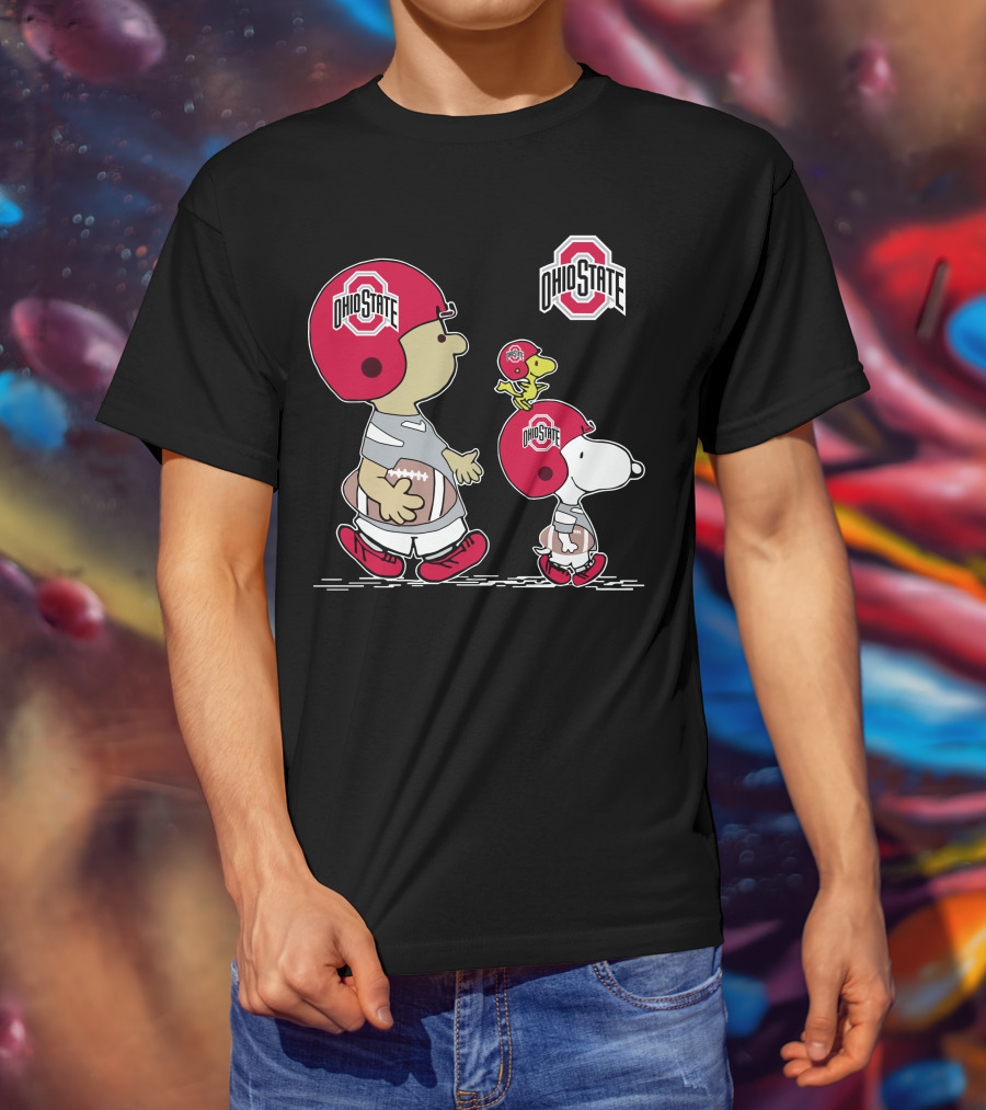 Ohio State Peanuts Snoopy Woodstock Football Team Helmets T-Shirt