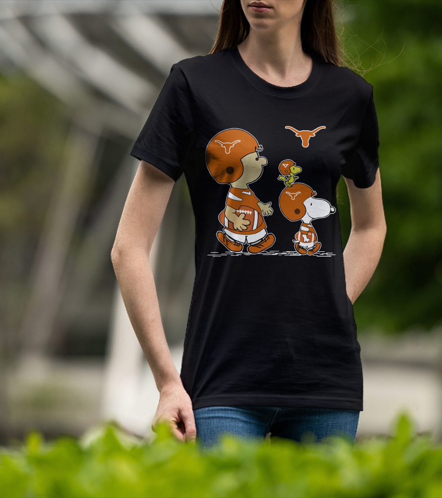 Texas Longhorns Football Snoopy And Woodstock Charlie Brown Peanuts T-Shirt