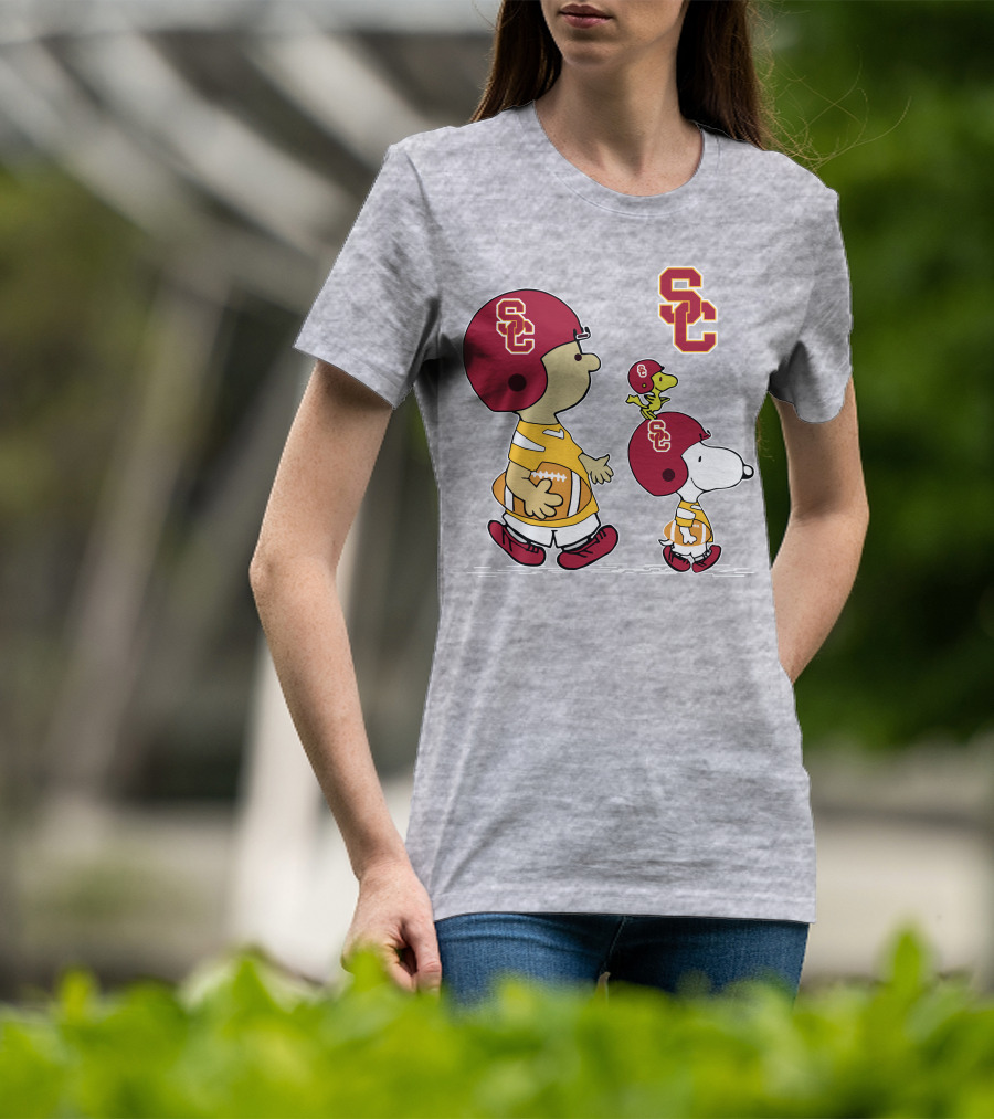 USC Trojans Snoopy Charlie Brown Woodstock Football Helmets T-Shirt