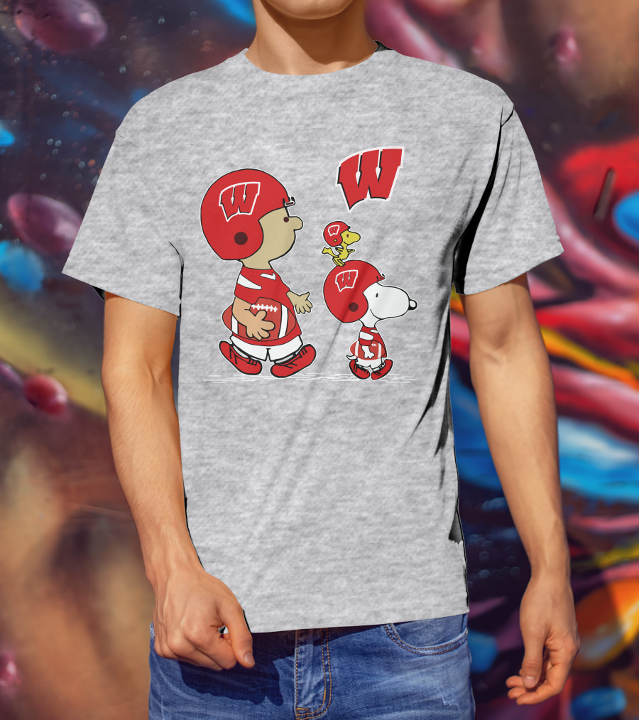 Wisconsin Badgers Snoopy Football Helmet Peanuts Characters Walking Together T-Shirt