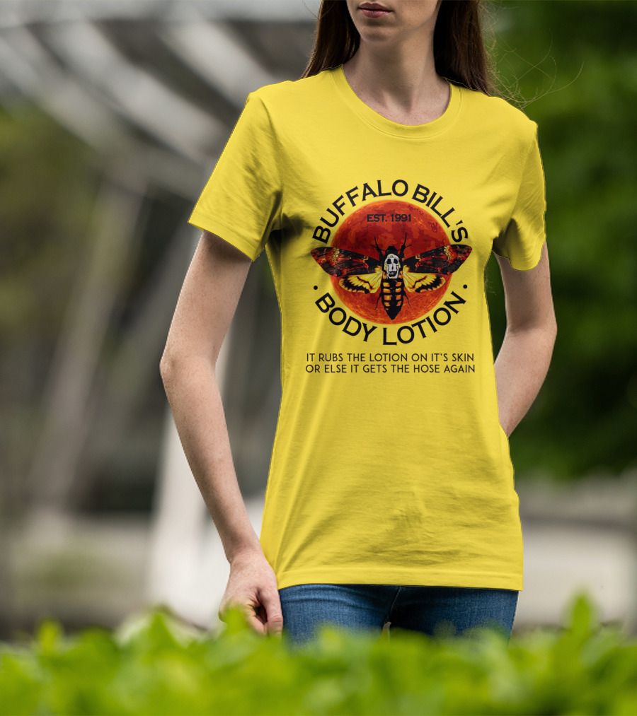 Buffalo Bill's Body Lotion Funny Halloween Horror Moth Skull Vintage 1991 T-Shirt