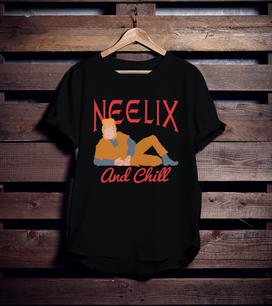 Neelix And Chill Star Trek Voyager Character Casual Relaxation Mood T-Shirt