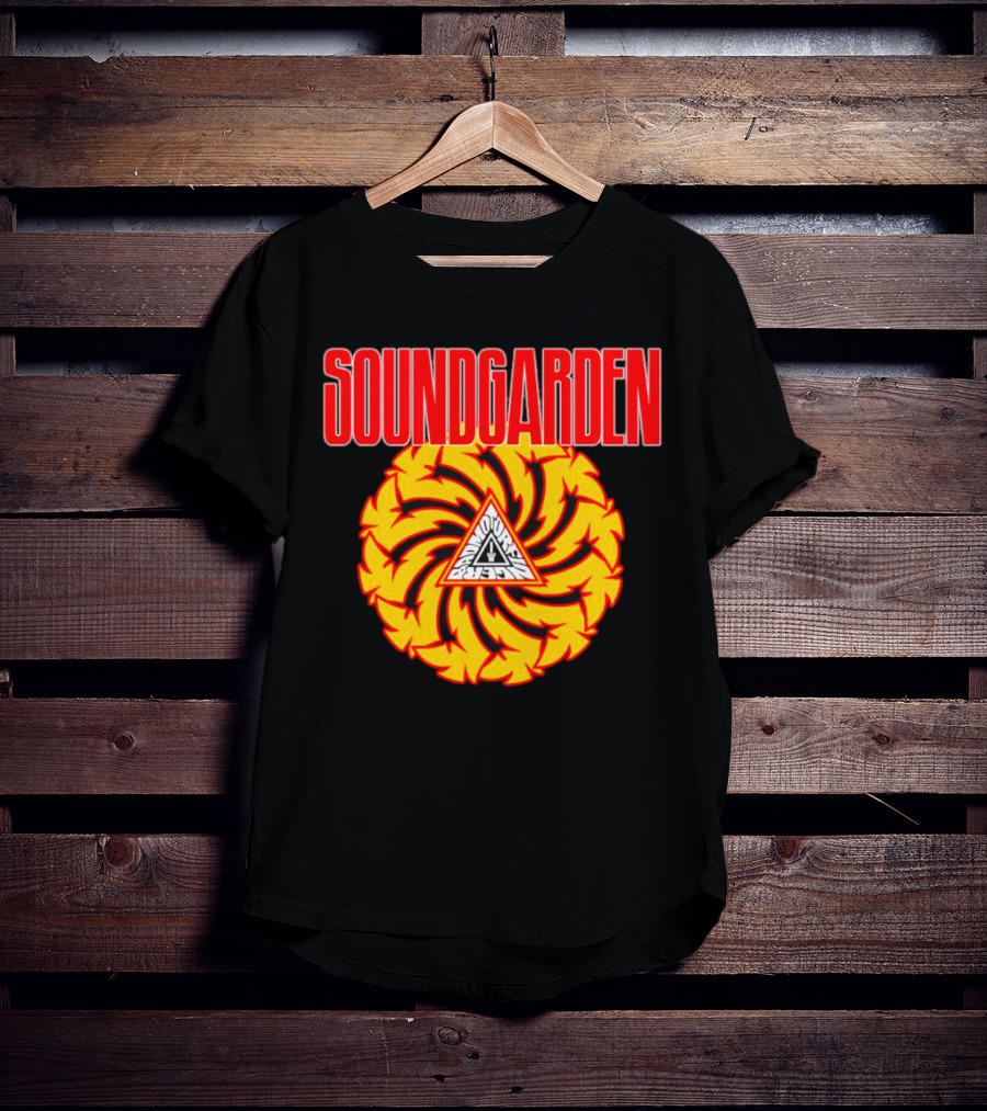 Soundgarden Badmotorfinger Album Cover Iconic Logo Spiral T-Shirt