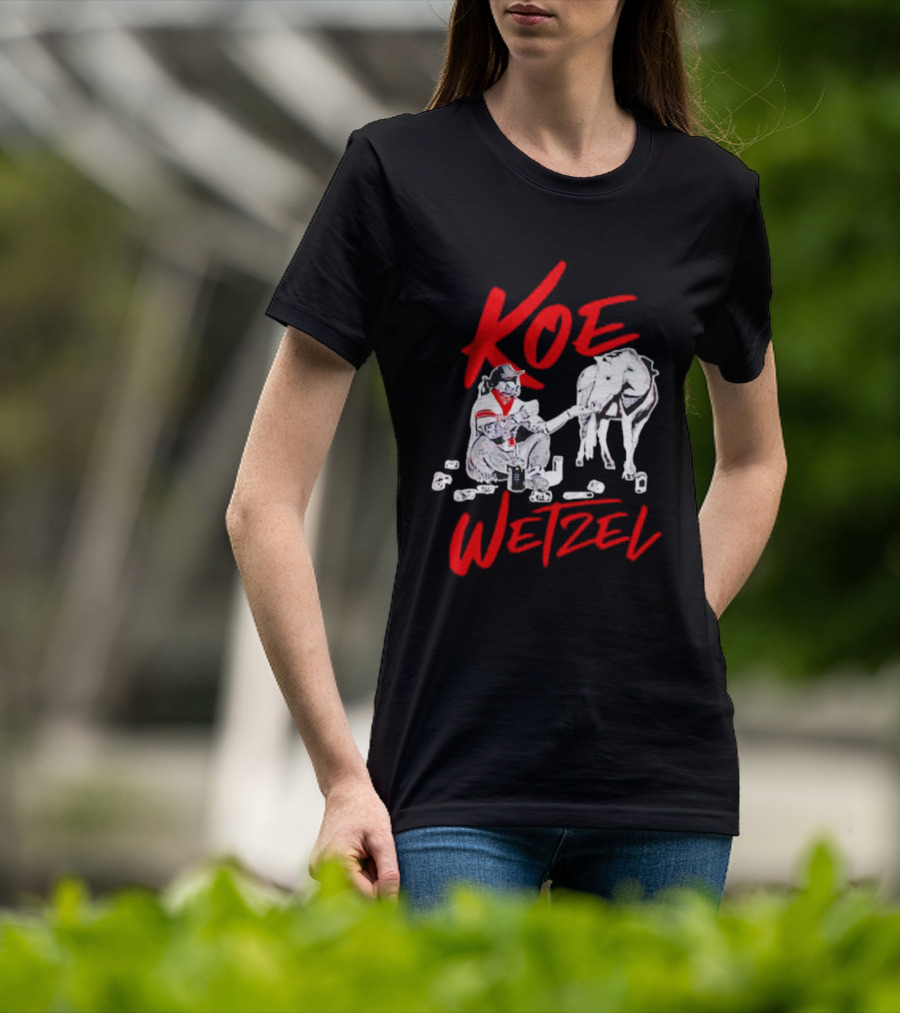Koe Wetzel Feeding Horse Surrounded By Cans T-Shirt
