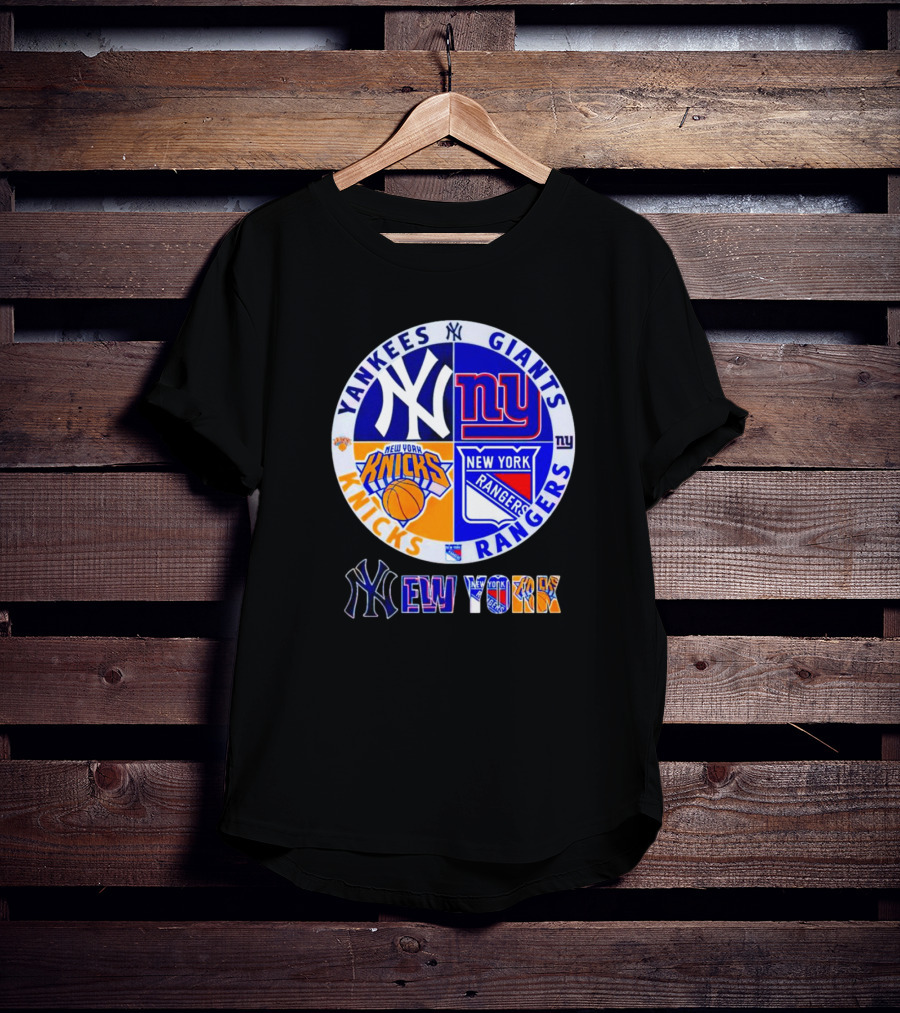 Yankees Giants Knicks Rangers New York T-Shirt