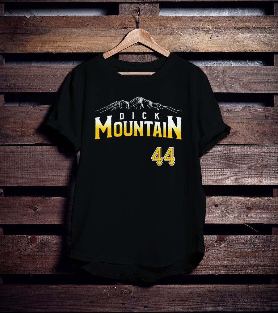 Dick Mountain 44 Vintage Sports Style With Mountain T-Shirt