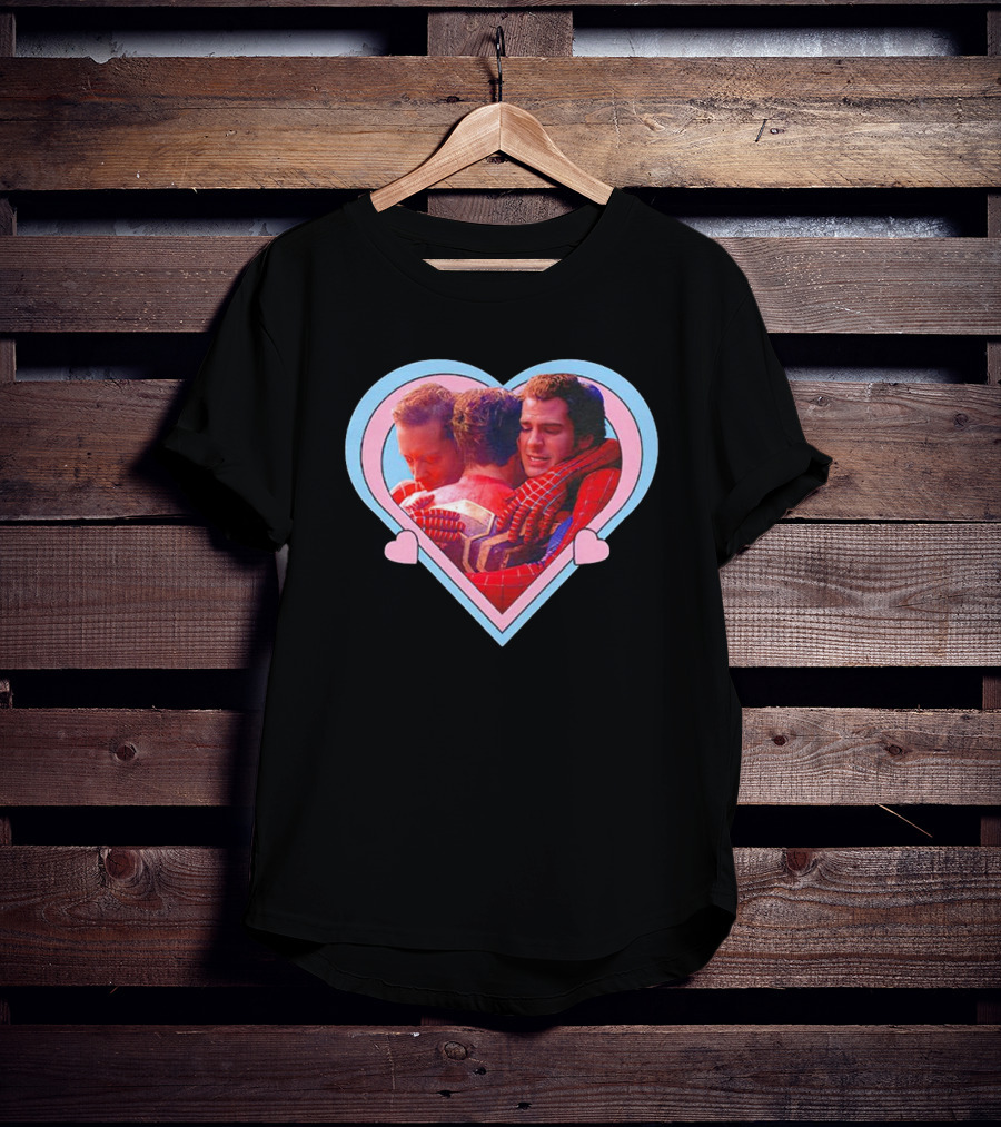 Spiderman No Way Home Trio Heart Hugging Scene T-Shirt