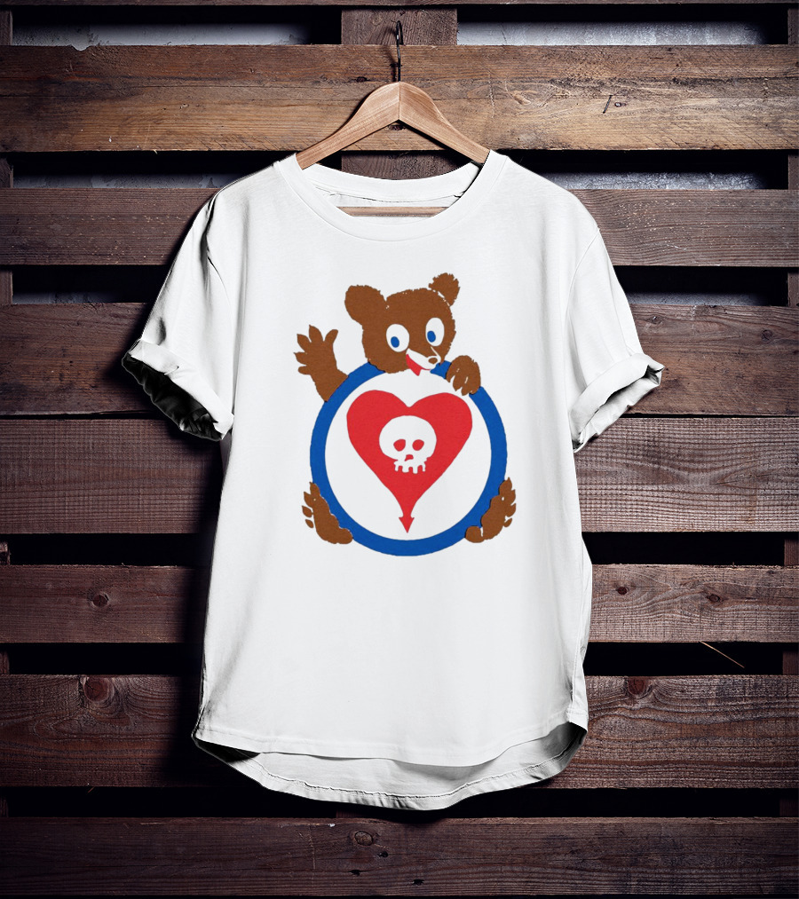 Bear Hug Heart Skull Circle T-Shirt