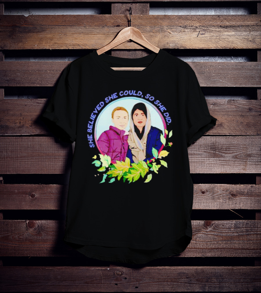 She Believed She Could So She Did Malala Yousafzai In Portrait With Flowers T-Shirt