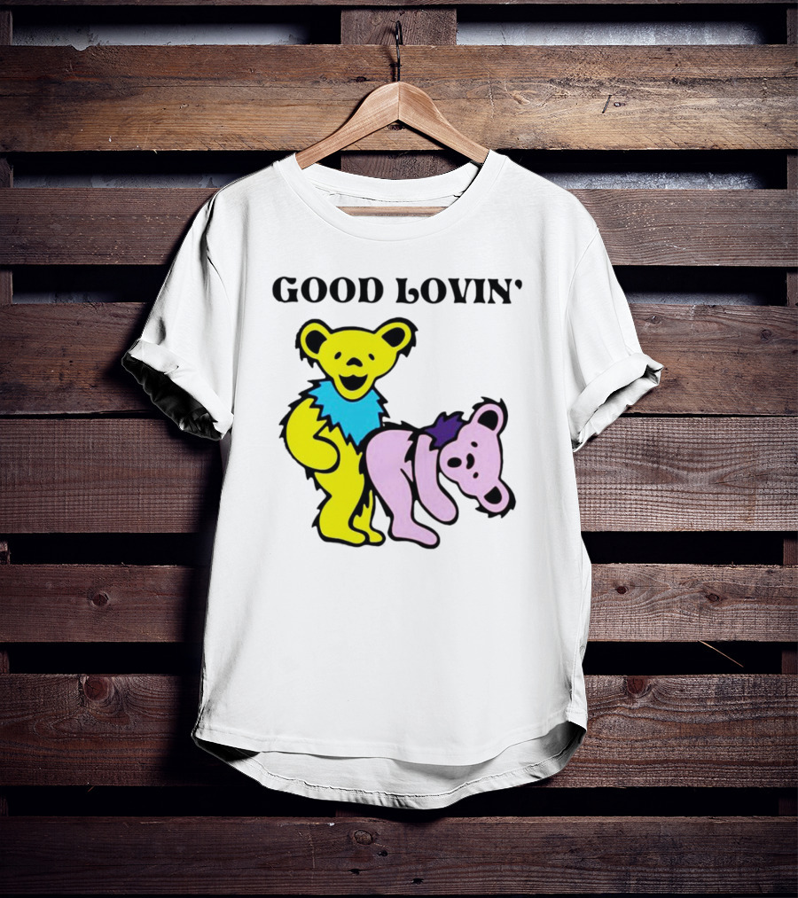 Grateful Dead Bears Good Lovin' Featuring Iconic Dancing Bears T-Shirt