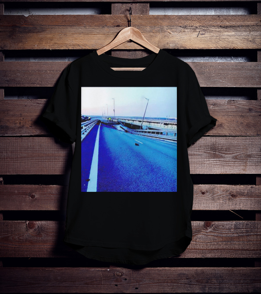 Crimean Kerch Bridge Partial Collapse Scene T-Shirt