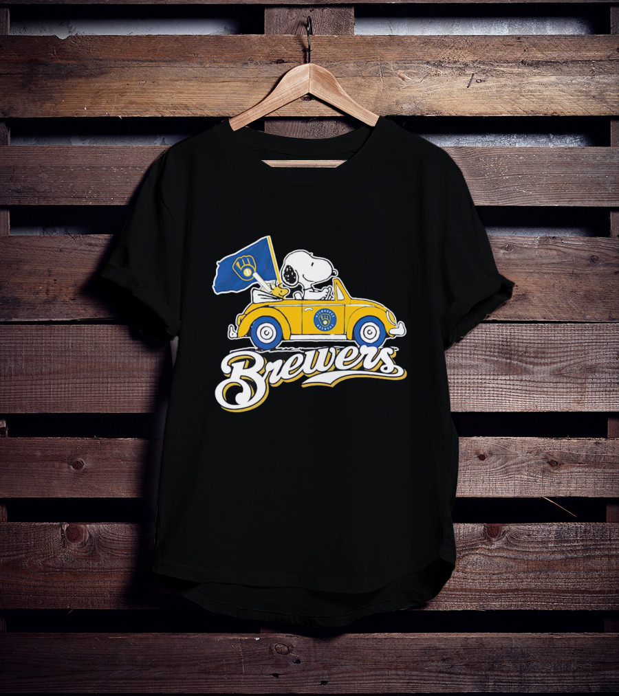 Snoopy And Woodstock Driving Car With Brewers Flag T-Shirt