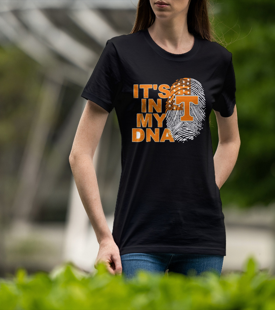 Tennessee Volunteers It's In My DNA Fingerprint American Flag T-Shirt