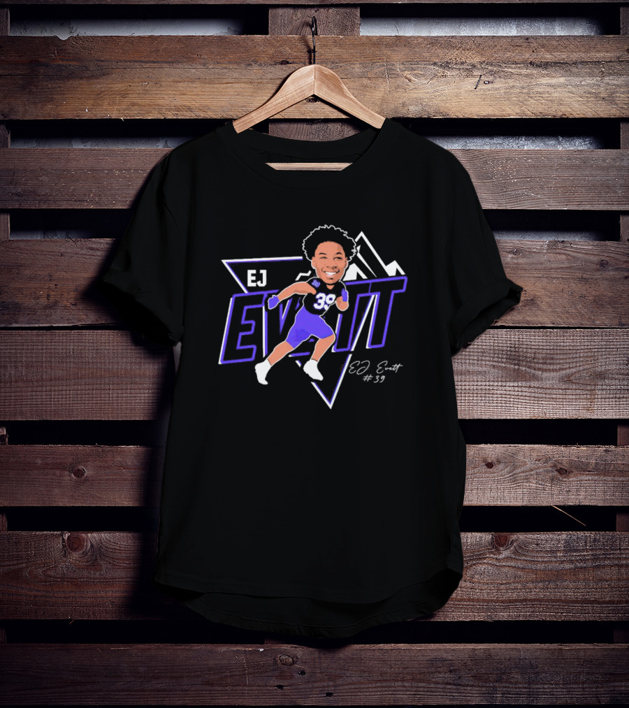 EJ Evett Defensive Caricature #39 Signature T-Shirt