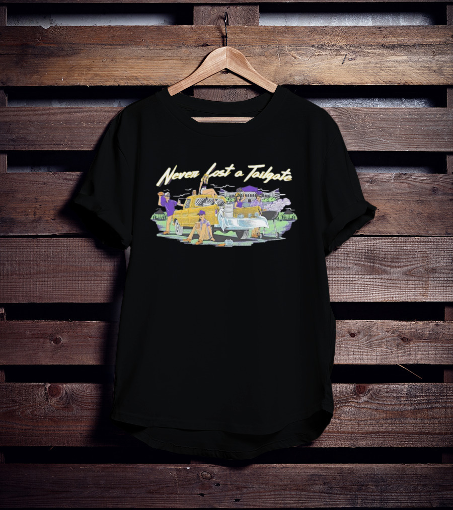 Never Lost A Tailgate Baton Rouge Truck Party Scene T-Shirt