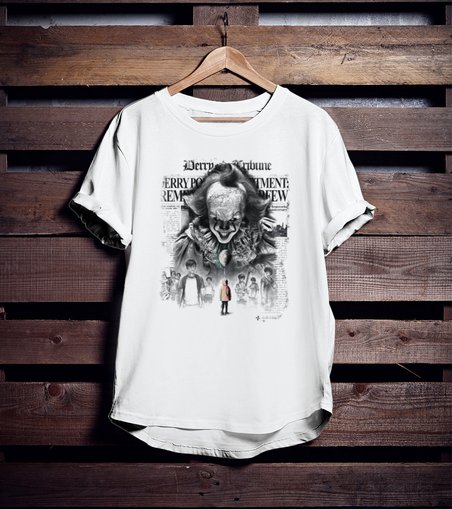 Derry Tribune Pennywise Halloween Newspaper Remnant View T-Shirt