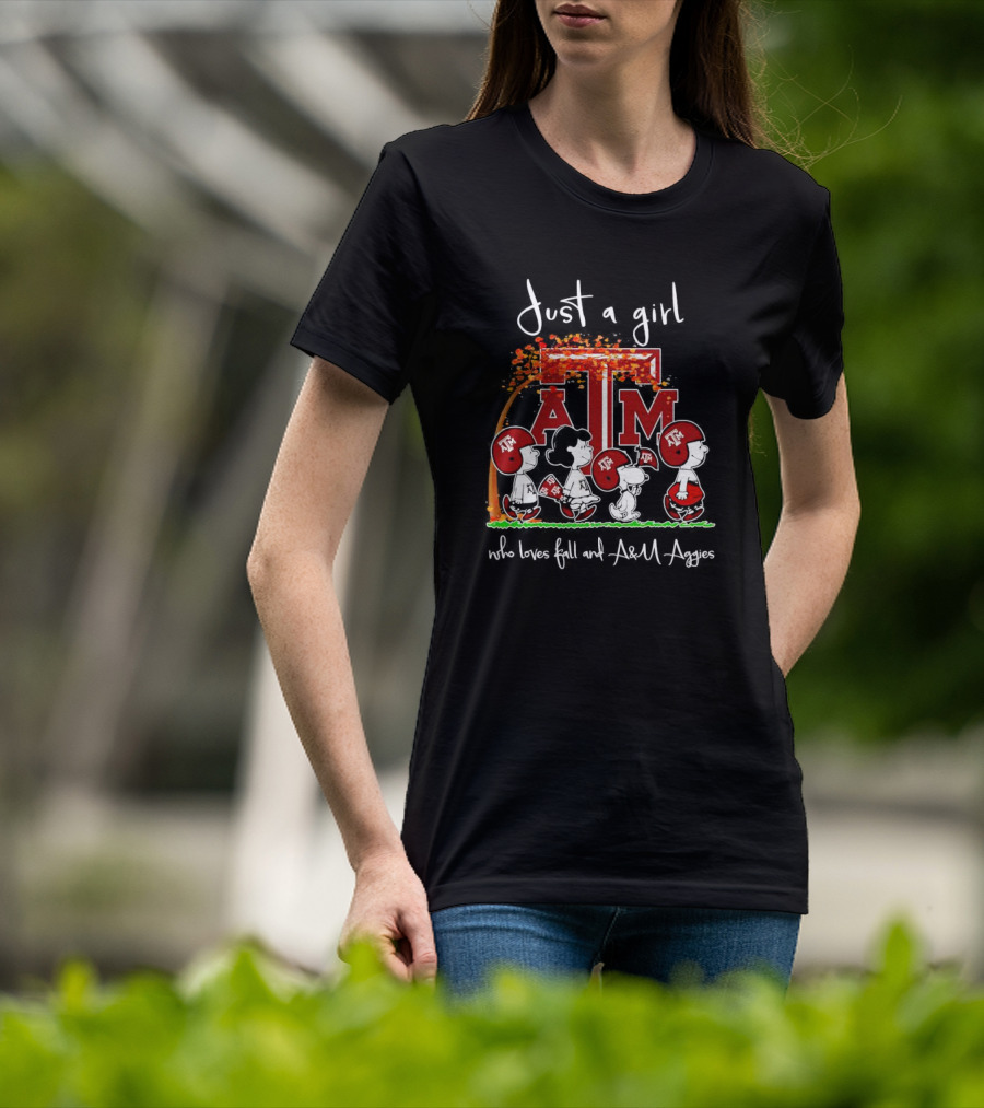 Just A Girl Who Loves Fall And A&M Aggies Peanuts Characters T-Shirt