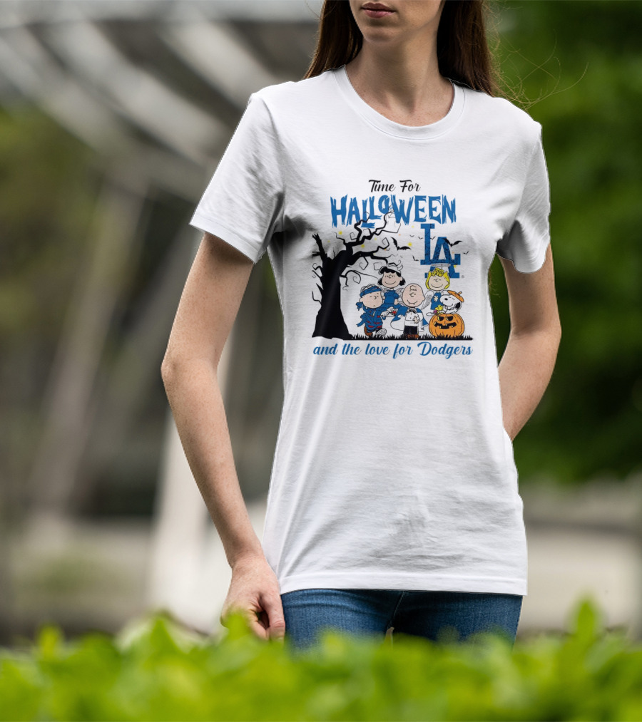 Time For Halloween LA And The Love For Dodgers Peanuts Characters T-Shirt