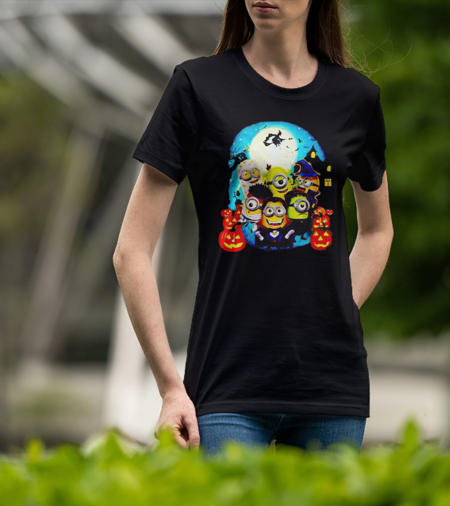 Minion Halloween Trick Or Treat With Spooky Theme And Pumpkins T-Shirt
