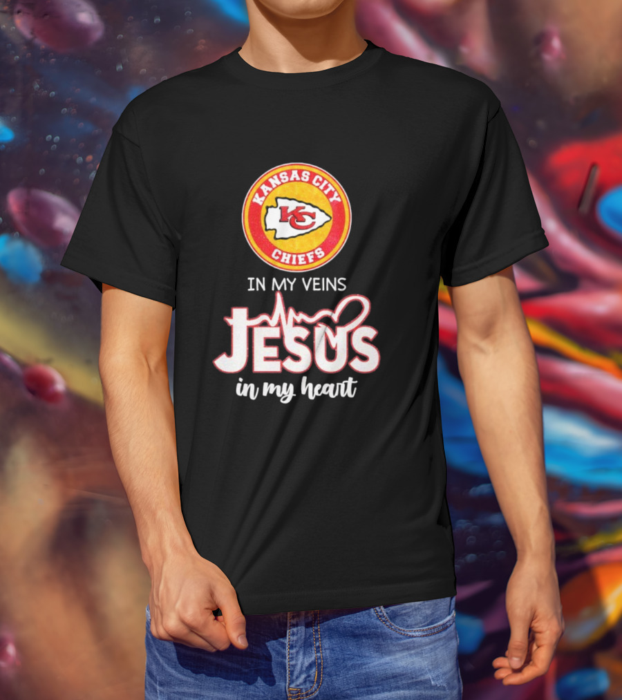 Kansas City Chiefs In My Veins Jesus In My Heart Football Faithful T-Shirt