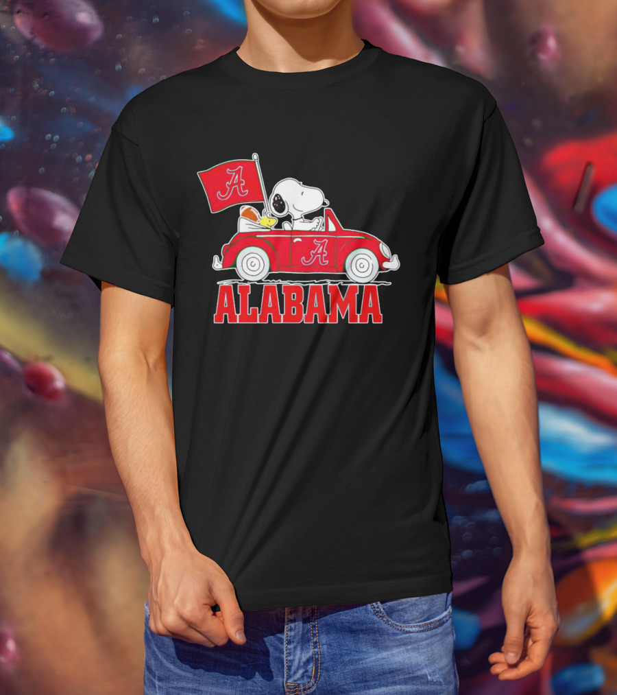 Snoopy And Woodstock Driving Red Car Alabama Crimson Tide Flag T-Shirt
