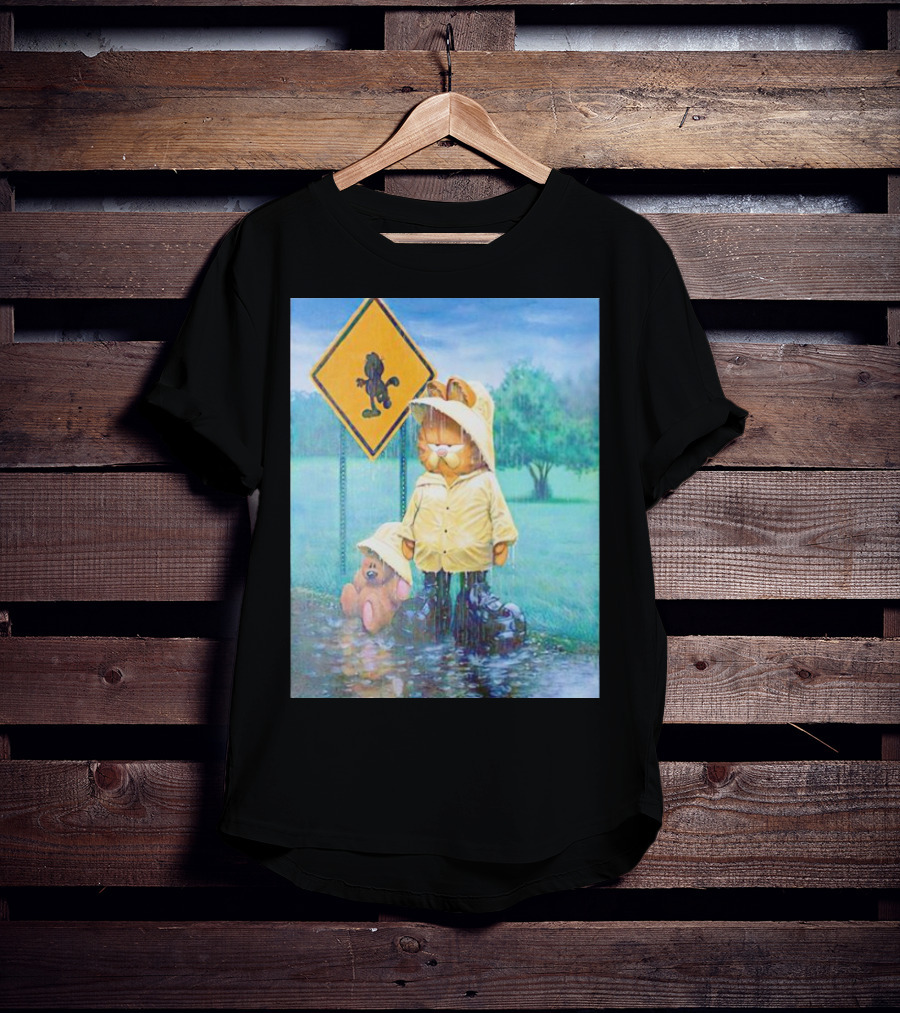 Garfield Rainy Day Yellow Jacket Relaxation T-Shirt
