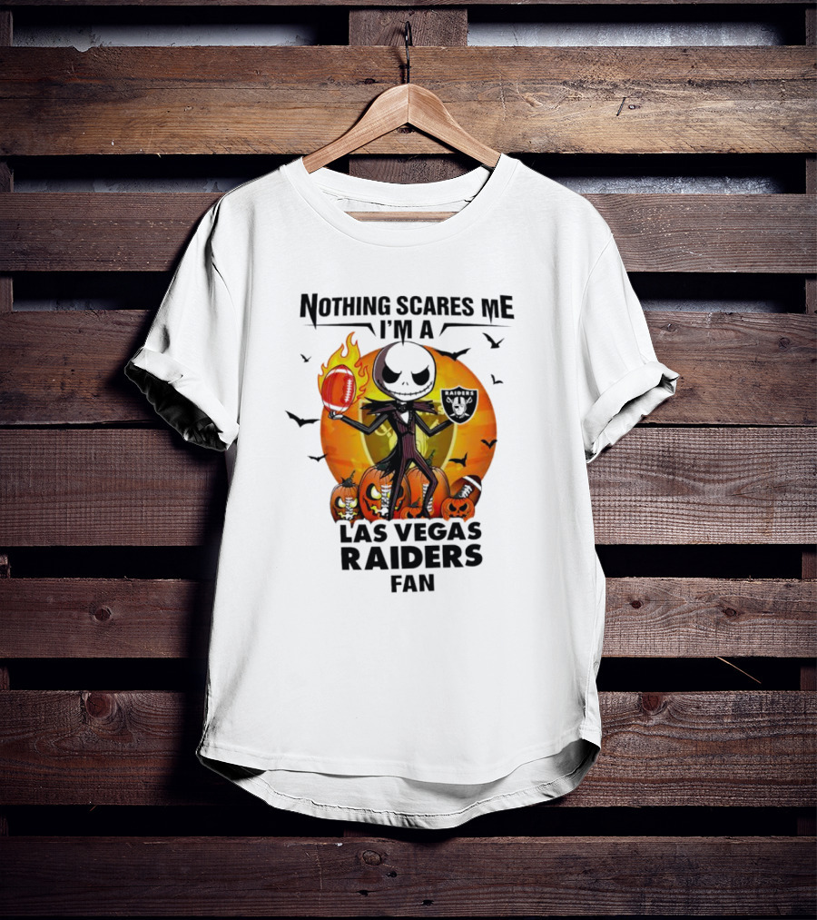 Nothing Scares Me I'm A Las Vegas Raiders Fan Halloween Jack Skellington Pumpkins T-Shirt