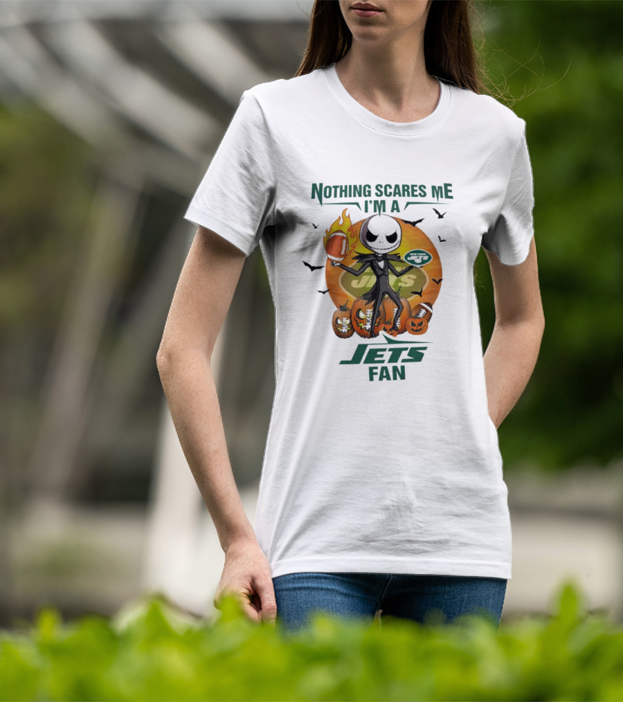 Jack Skellington Nothing Scares Me I'm A New York Jets Fan Halloween Pumpkins Football T-Shirt