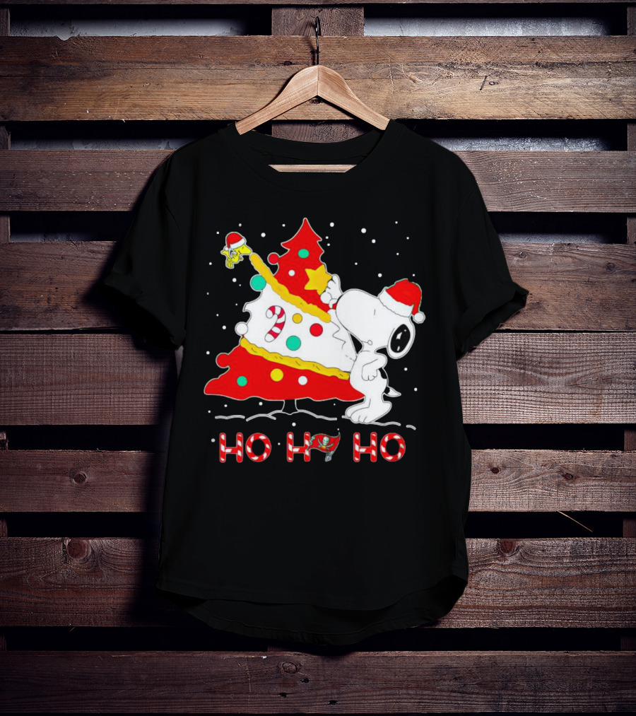 Snoopy And Woodstock Ho Ho Ho Christmas Tampa Bay Buccaneers T-Shirt